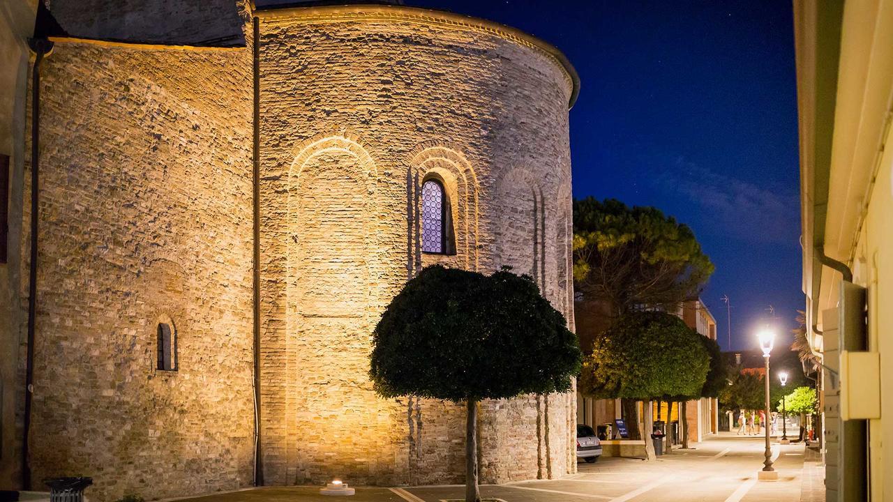 Hotel Bellevue Caorle Buitenkant foto